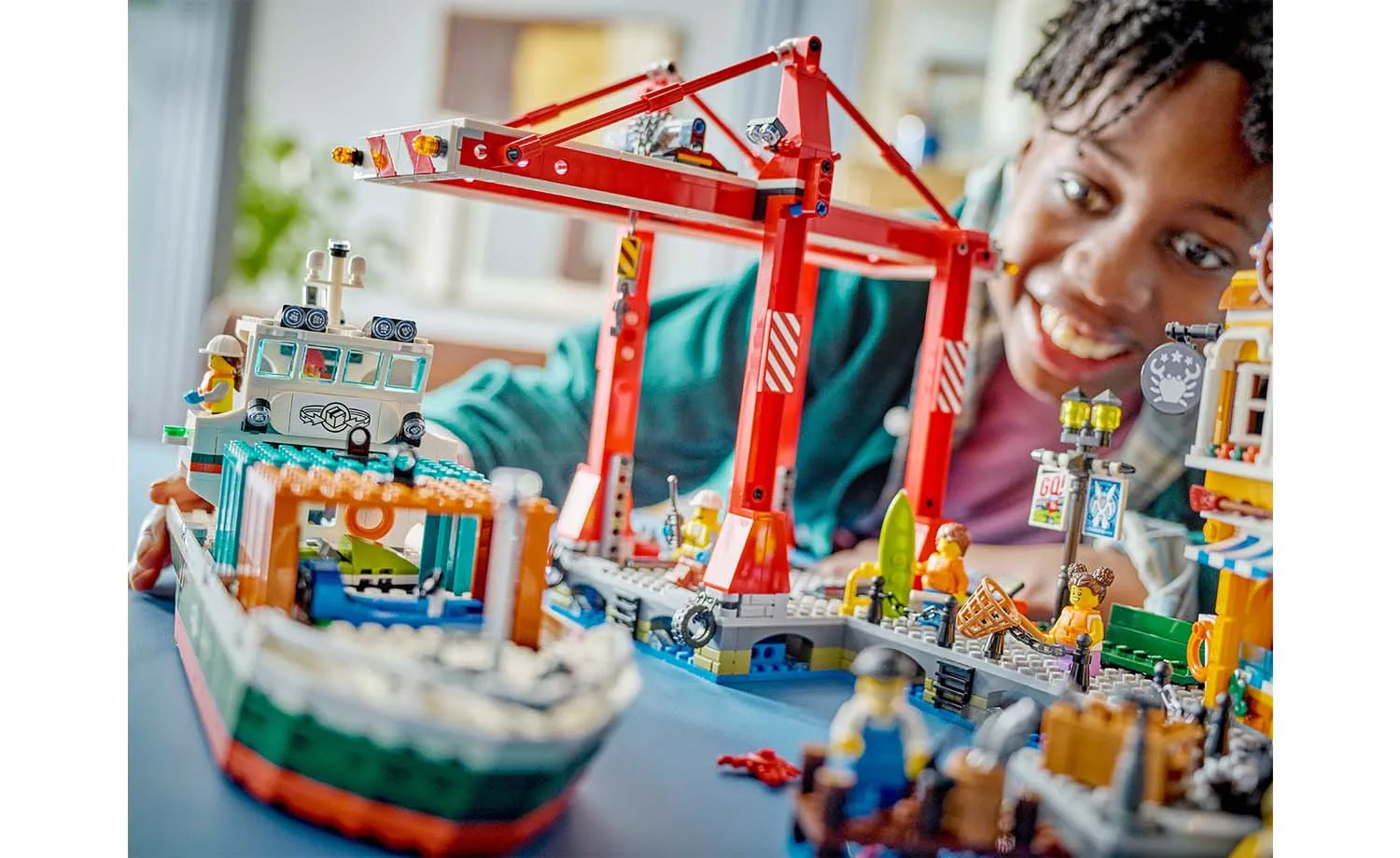 60422 | LEGO® CITY Seaside Harbour with Cargo Ship