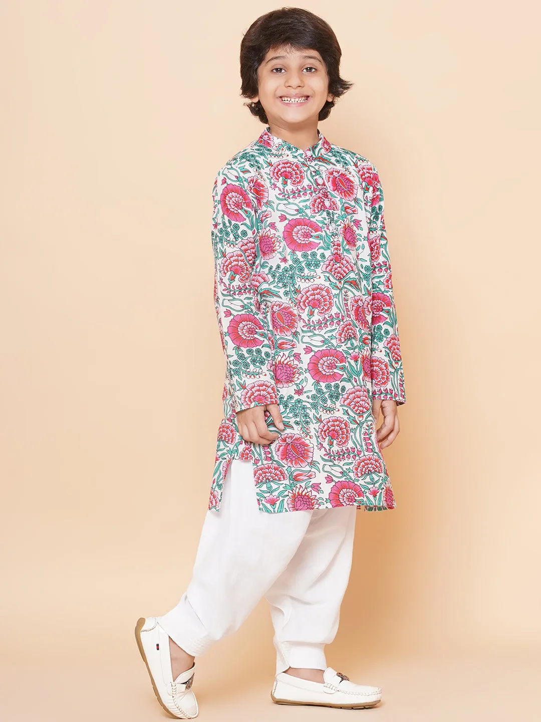 Boys Off White & Pink Printed Kurta with Salwar