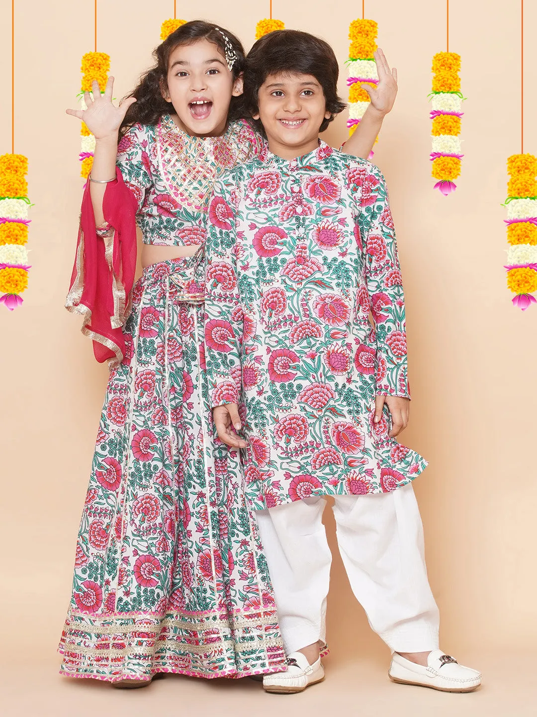 Boys Off White & Pink Printed Kurta with Salwar