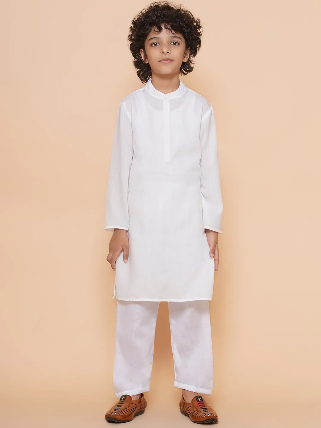 Boys White Kurta & Pyjamas with Printed Jacket