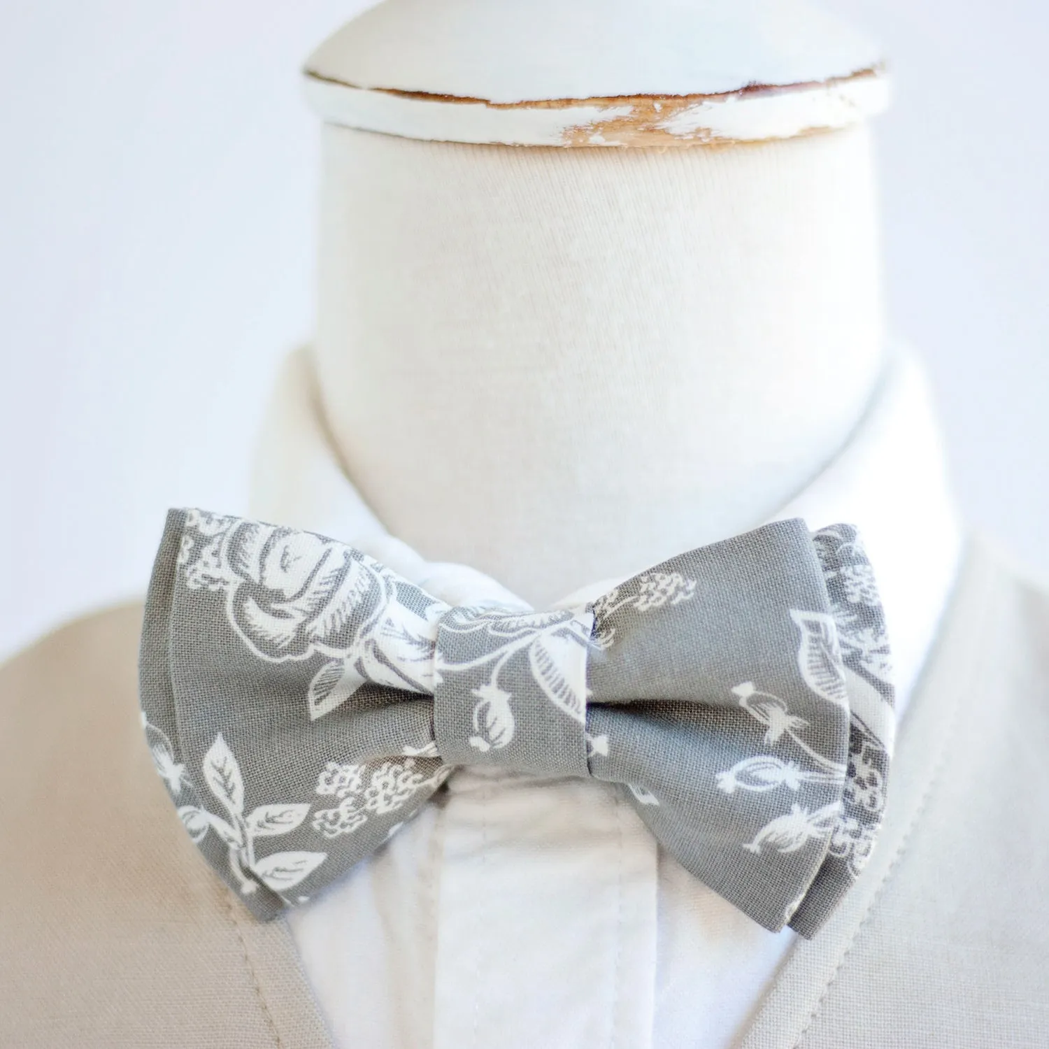 Sailor Bow Clip Or Headband / Grey Toile