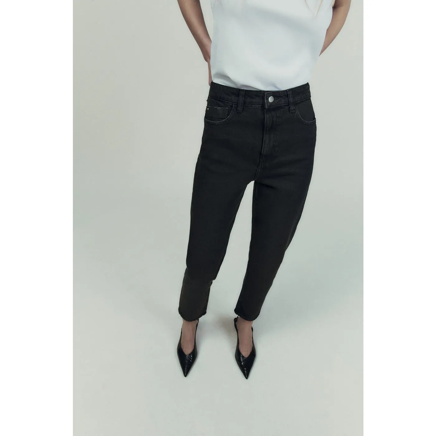 ZR Black Mom Fit High Rise Jeans